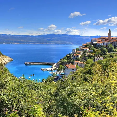 5234-1 For 11 Pers On Krk Island Garica